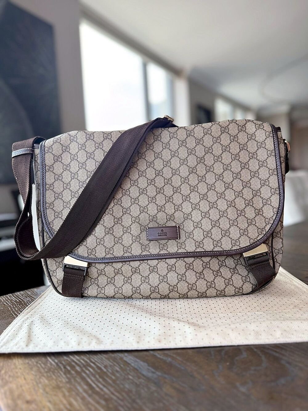 Gucci GG Monogram Brown Canvas Large Shoulder Bag Adjustable Strap Tote Unisex
